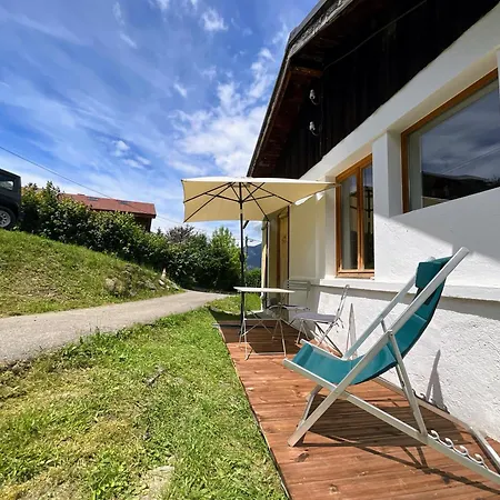 Apartment «chez Paulette»situe A 25km Chamonix  *